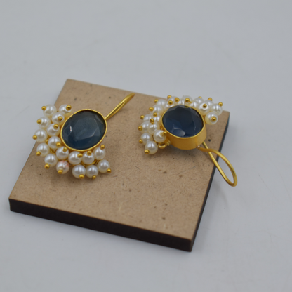 A pair of stone goldplated brass earing