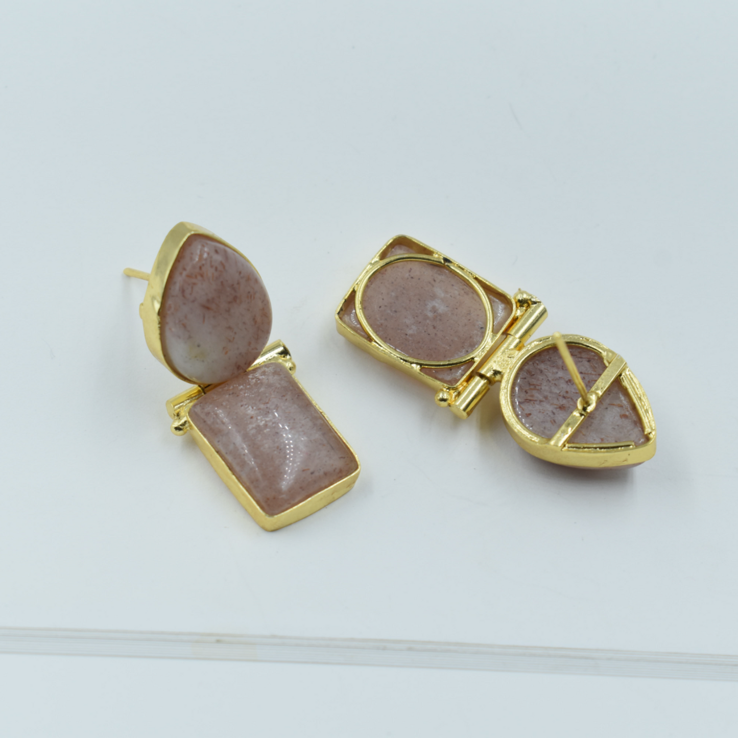 UNIQUE GOLD PLATED PEACH MOONSTONE SEMI PRECIOUS STONE STUD EARING