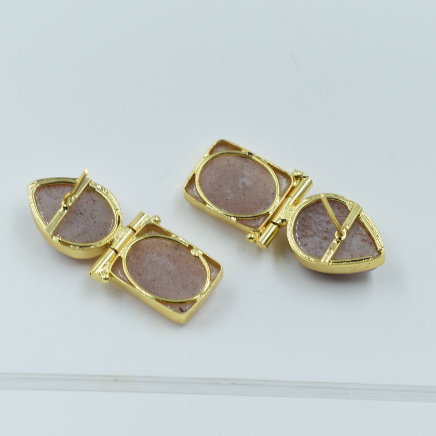 UNIQUE GOLD PLATED PEACH MOONSTONE SEMI PRECIOUS STONE STUD EARING