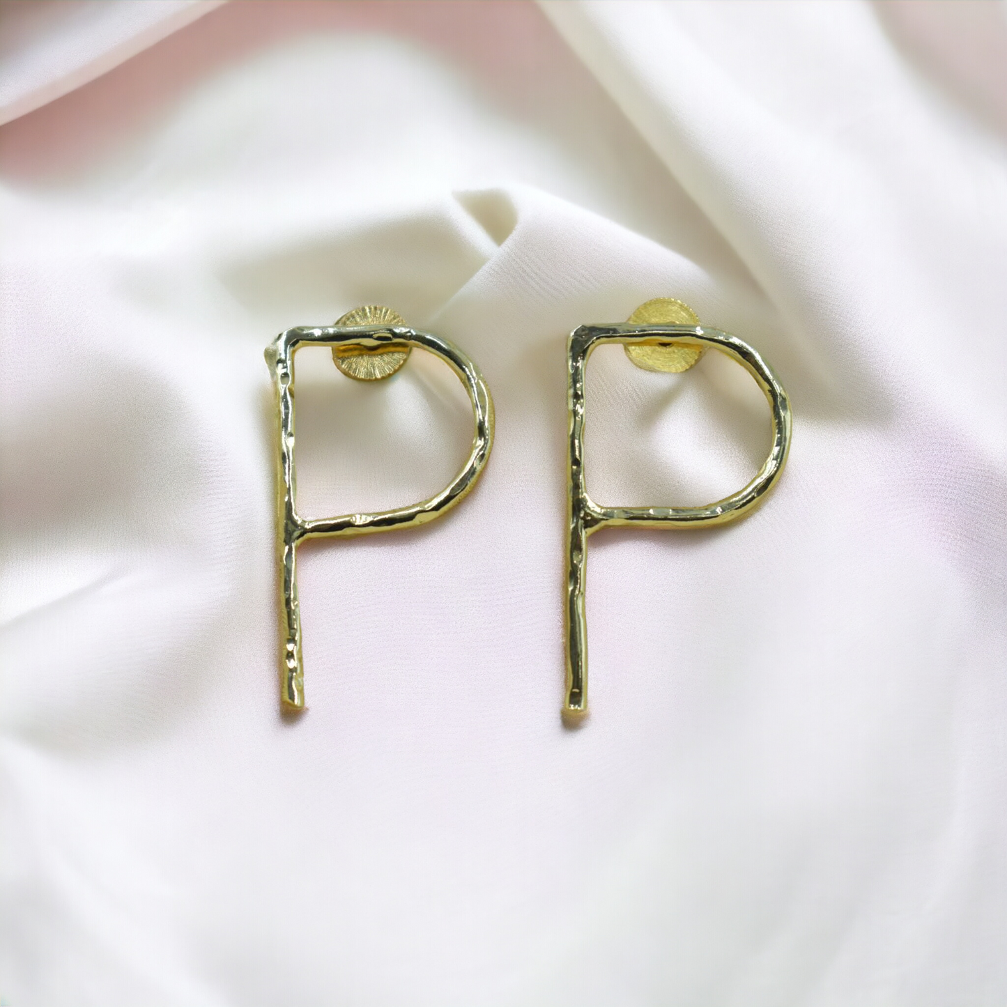 Golden matte alphabet stud earing