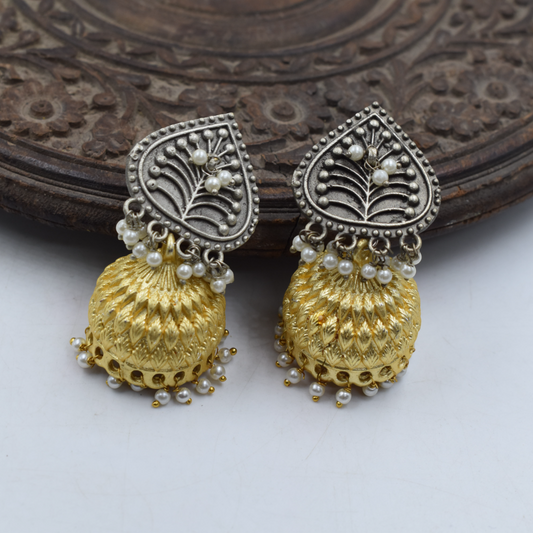 Leaf Design Stud Jhumki Brass Earing