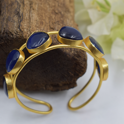 Goldplated brass stone matte finish bangle