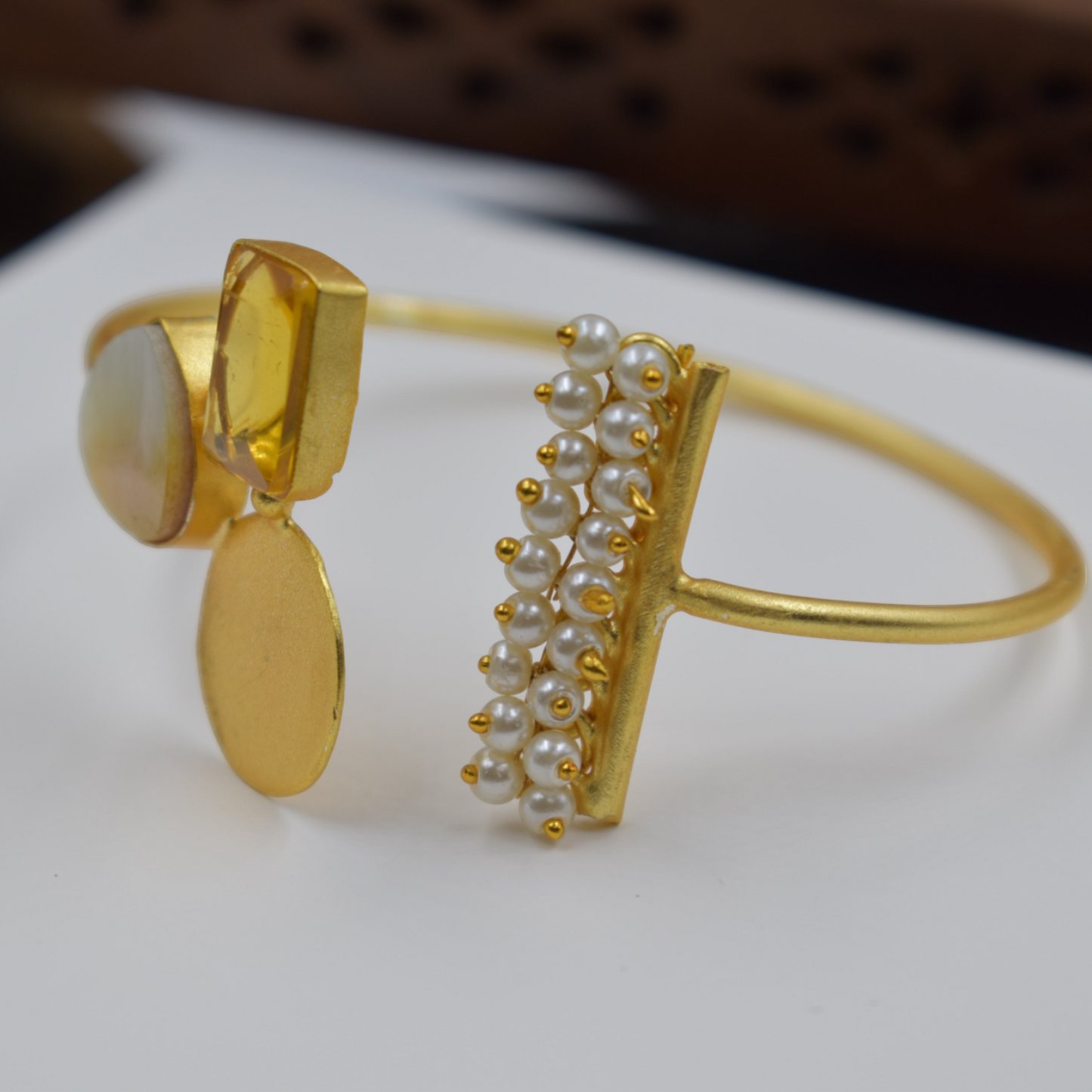 Goldplated brass stone bangle